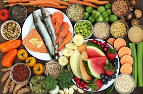 fish_fruits__veggies_seeds_Mediterranean_diet 