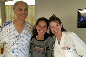 Living kidney donor Dana and her recipient Dad with Dr. Porrett