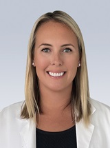 headshot of Erin Tredinnick, CRNP